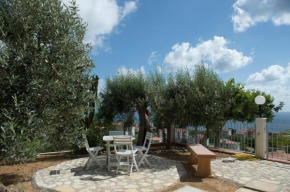 Гостиница L'Ulivo Sul Mare  Четраро 